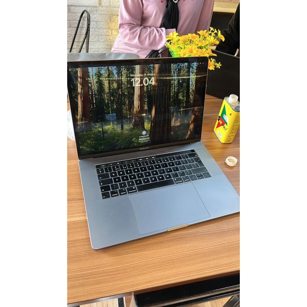 MACBOOK PRO 2018 TOUCHBAR