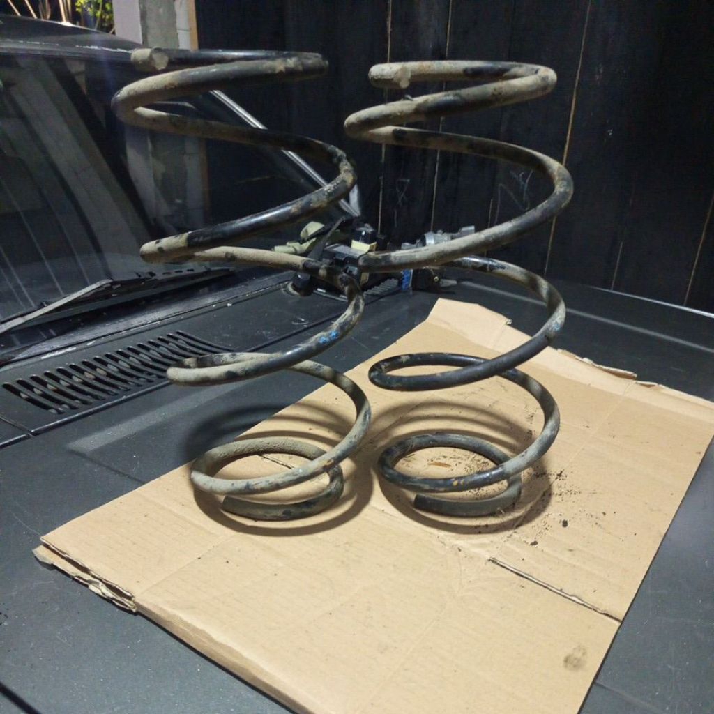 per spiral Volvo S40 gen 1 depan