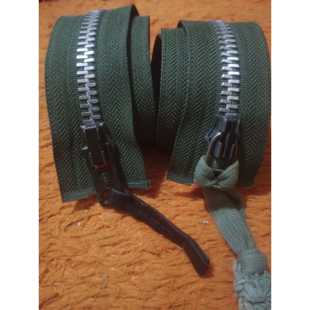 2 set zipper ideal original size 10 untuk jacket bomber dan M65(kepala zipper ori relsleting lokal)