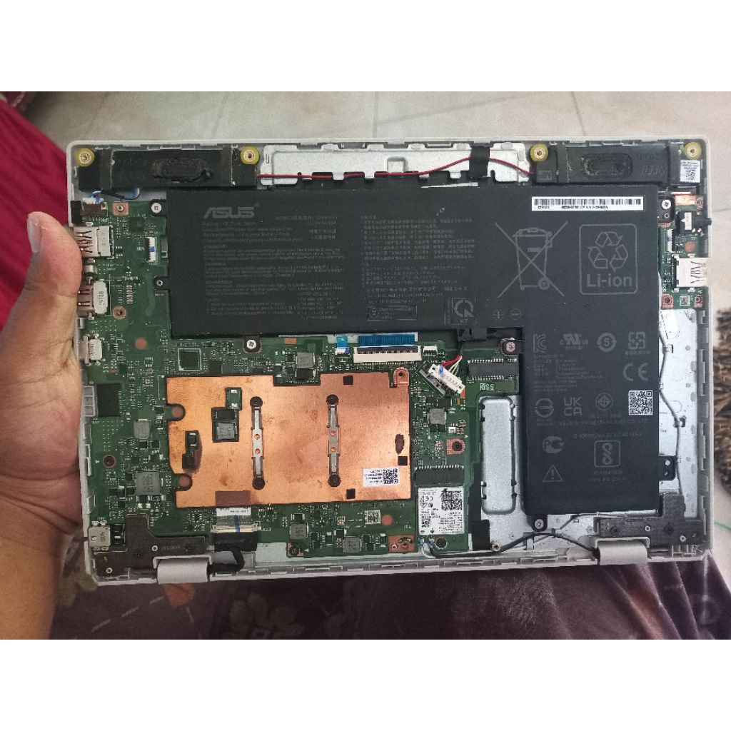 motherboard asus e210