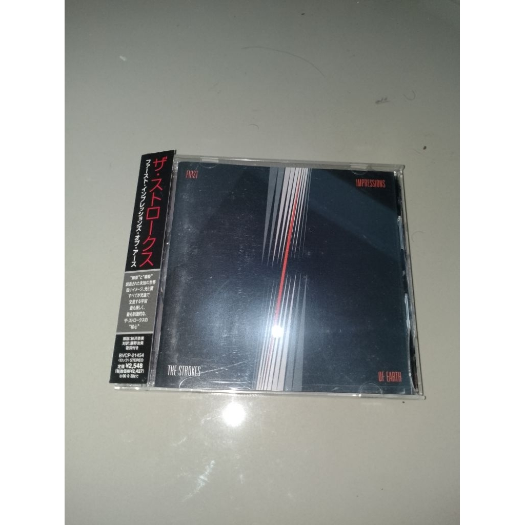 CD THE STROKES - FIRST IMPRESSIONS OF EARTH