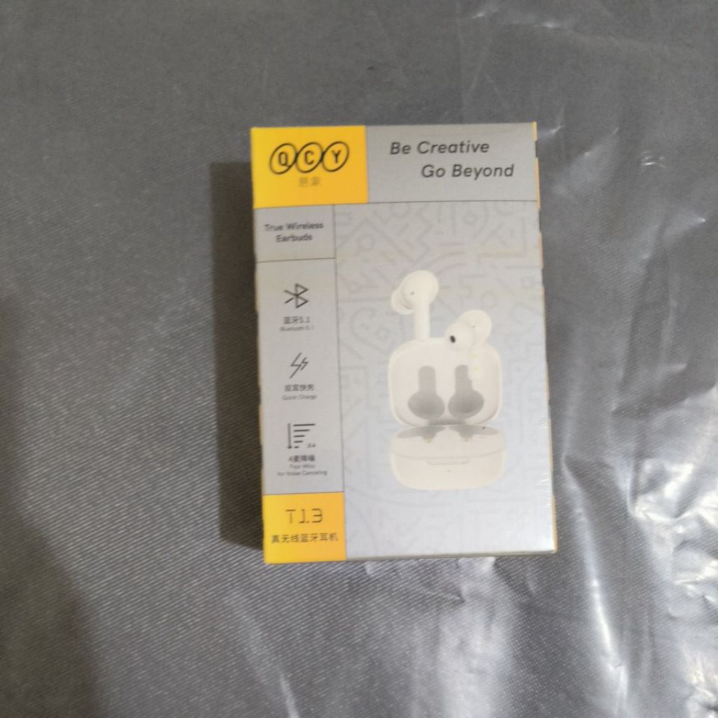 QCY WIRELESS EARPHONE