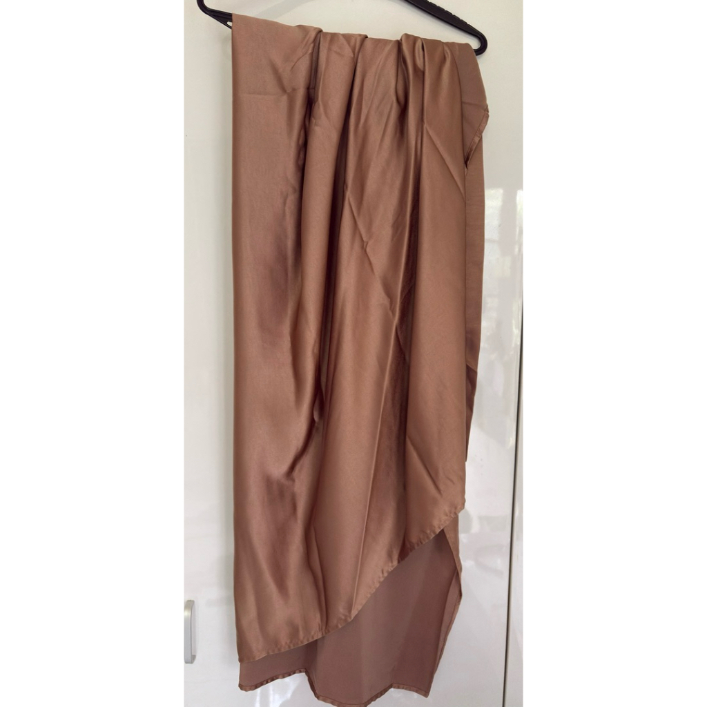 Preloved rok lilit jaleela kiara skirt warna cinnamon