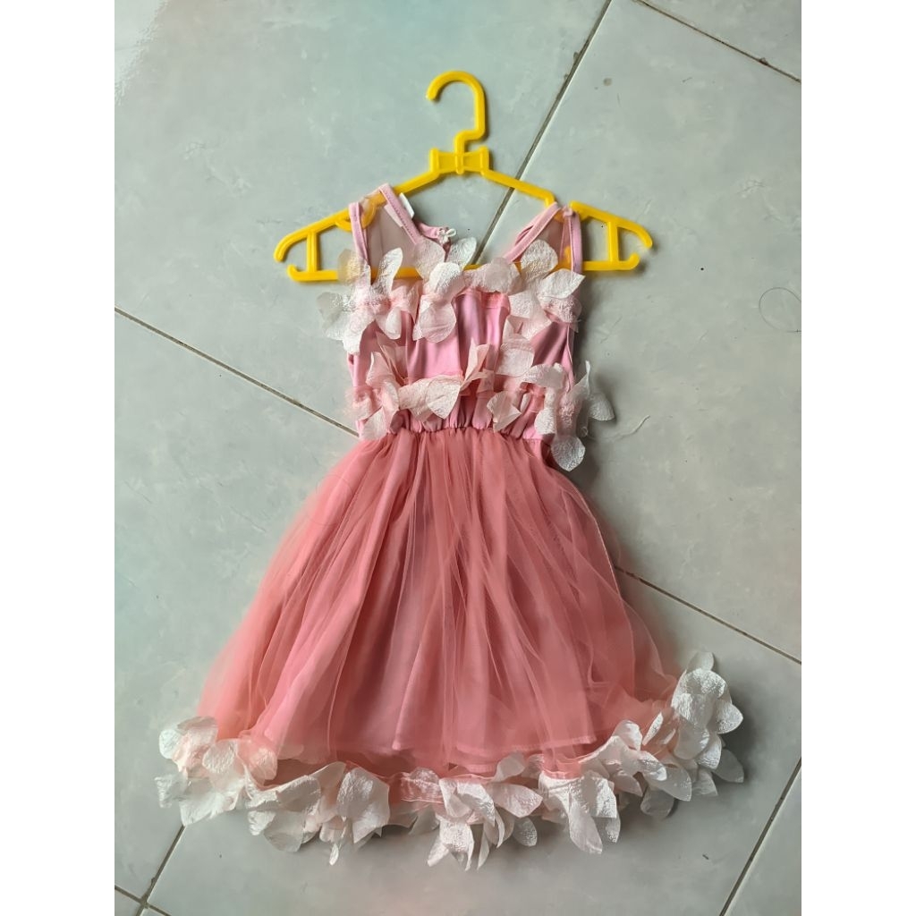 Preloved gaun pesta anak dusty pink