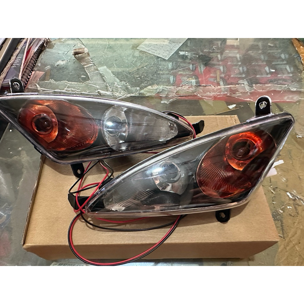 Reflektor 2 BALON 2 MATA Lampu Sein WESER ORANGE Assy Mio Sporty Old 5TL Model MX Thailand Lampu Sen