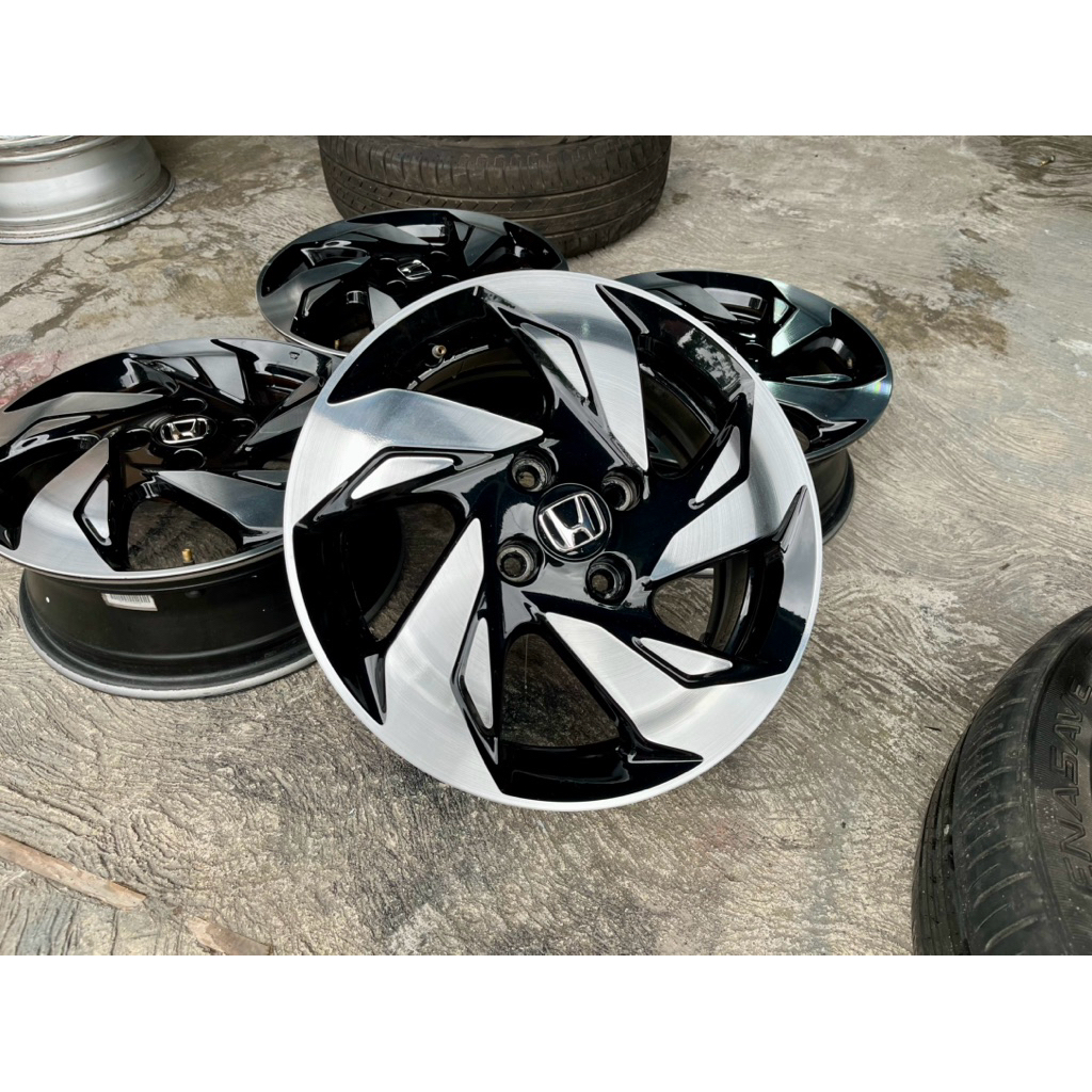 1set(4pcs) velg ori mobilio RS R15 PCD 4/100 kondisi bekas masih bagus