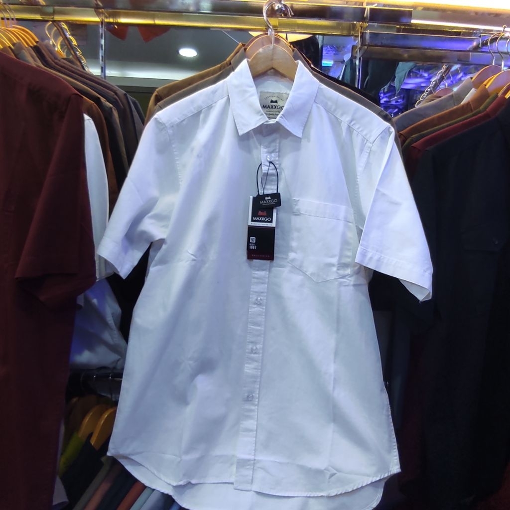 Kemeja pria polos / Kemeja pria premium / Kemeja katun twill premium / ATASAN PRIA DEWASA