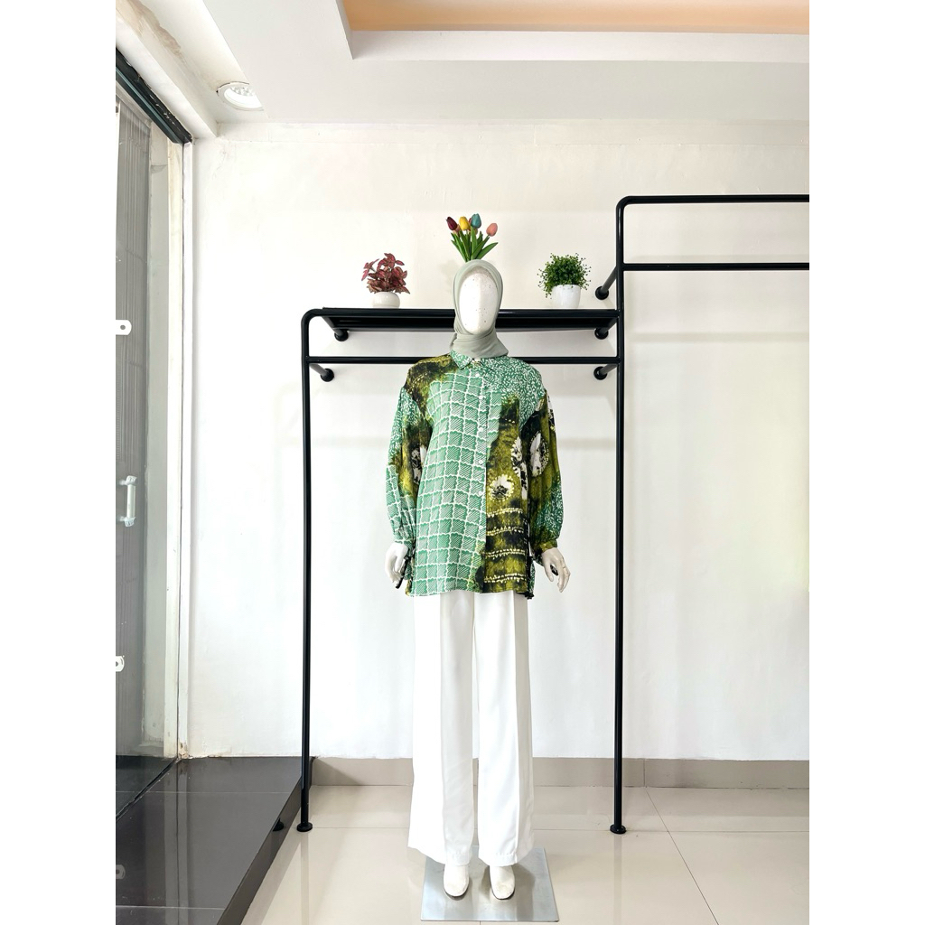 Dian pelangi Aqilla tunik viscos batik cap