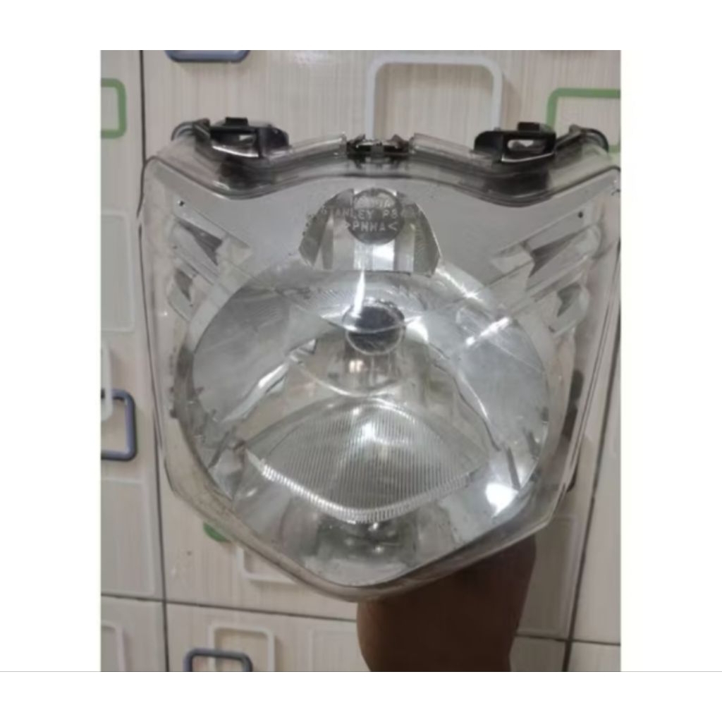 lampu depan Honda beat karbu bekas  ori