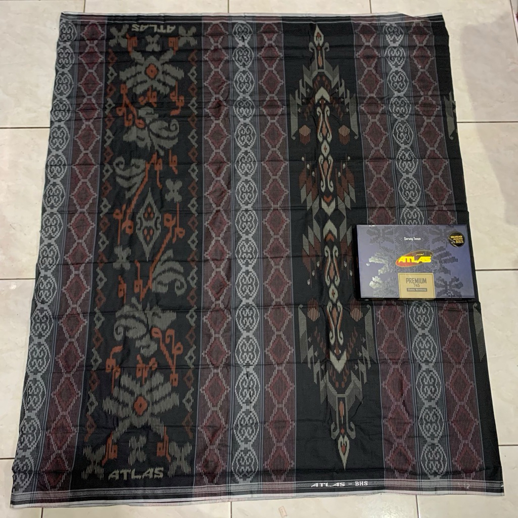 Sarung atlas premium 745