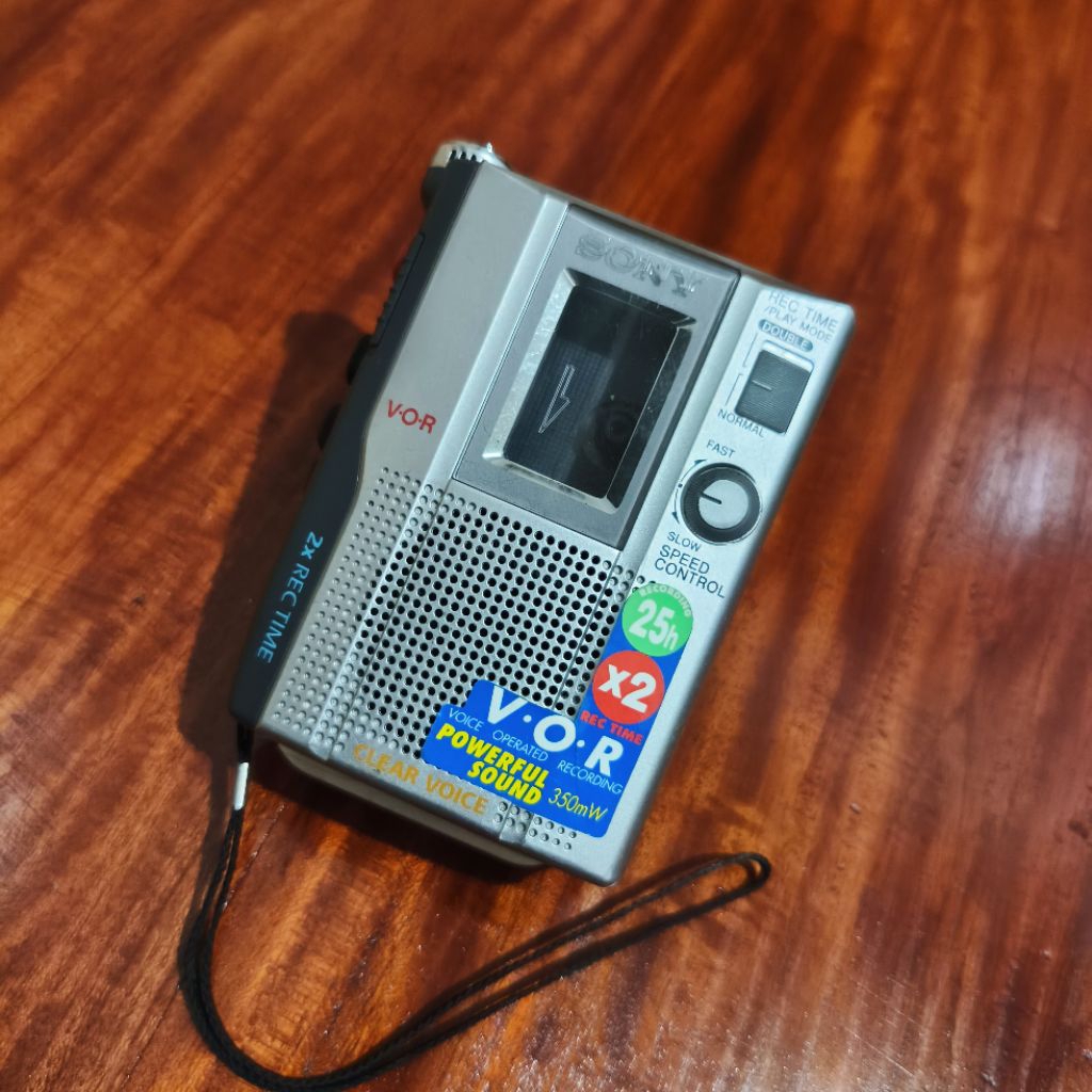 Walkman Sony TCM 200DV