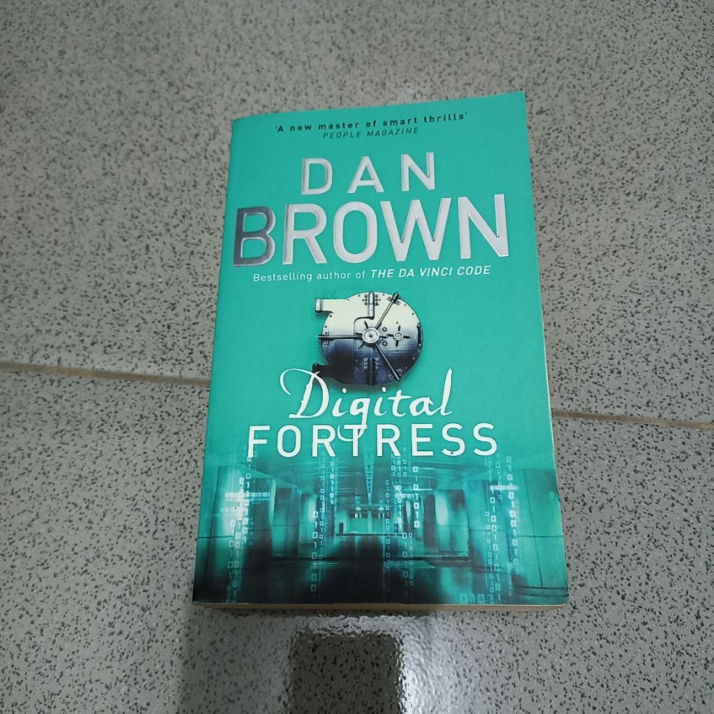 Preloved Novel English Digital Fortress Dan Brown