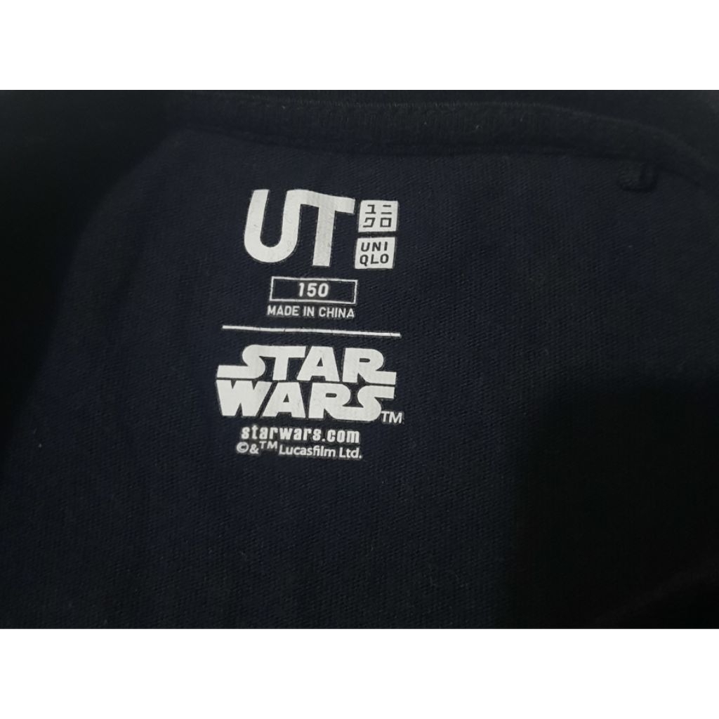 used kaos anak STAR WAR UNIQLO ORIGINAL dari Singapore