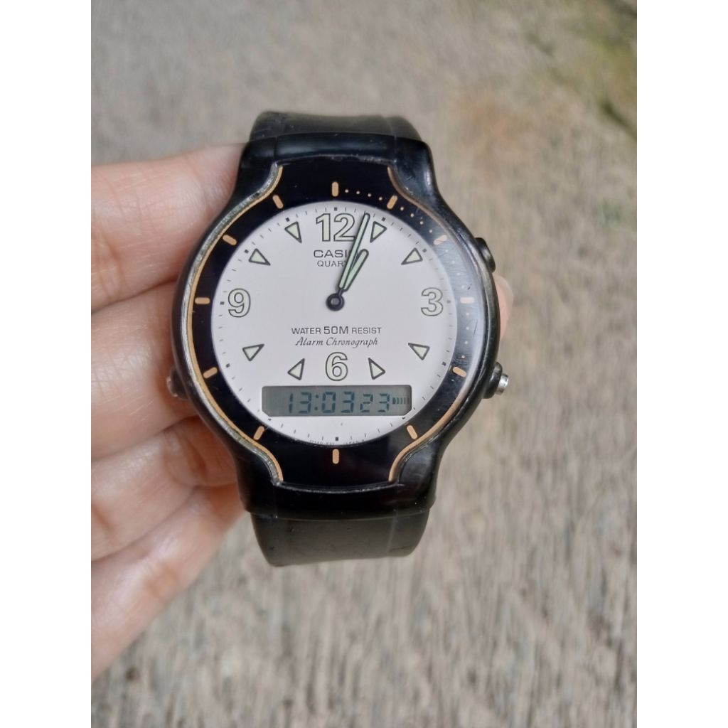 Vintage Casio AW-33 Anadigi Sports Watch