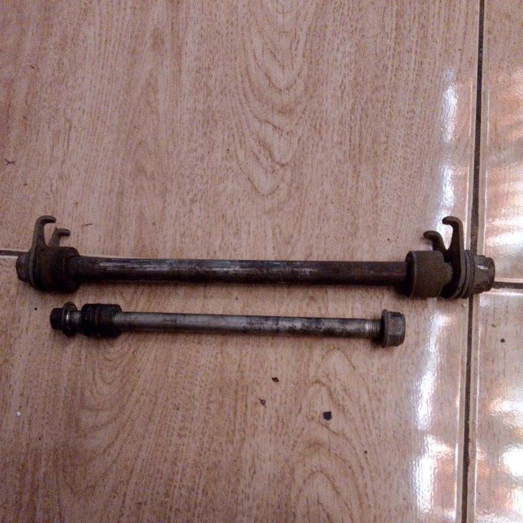 Baud As roda depan belakang set Bosh CB150R Old