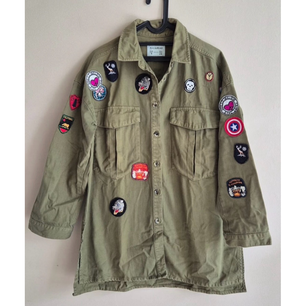 pull&bear preloved full & bear kemeja jeans denim warna army