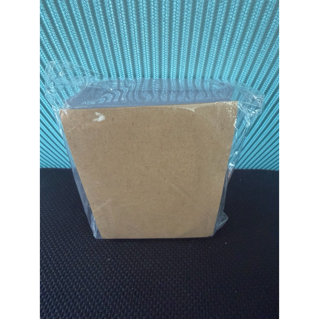 kertas puyer perkamen buram