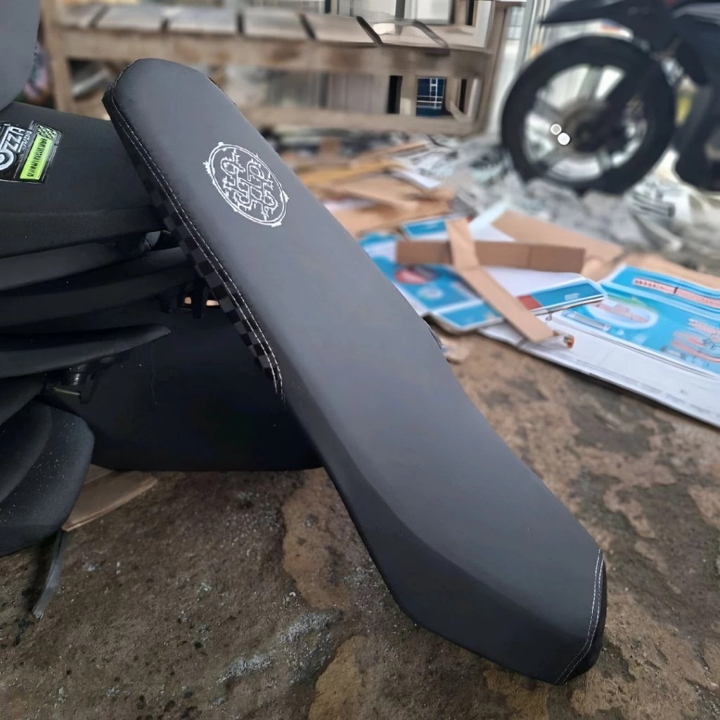JOK SLIM MOTOR SMASH KULIT ARVI KOMBINASI CATUR SLIM TIPIS AG STYLE TINGGAL PASANG