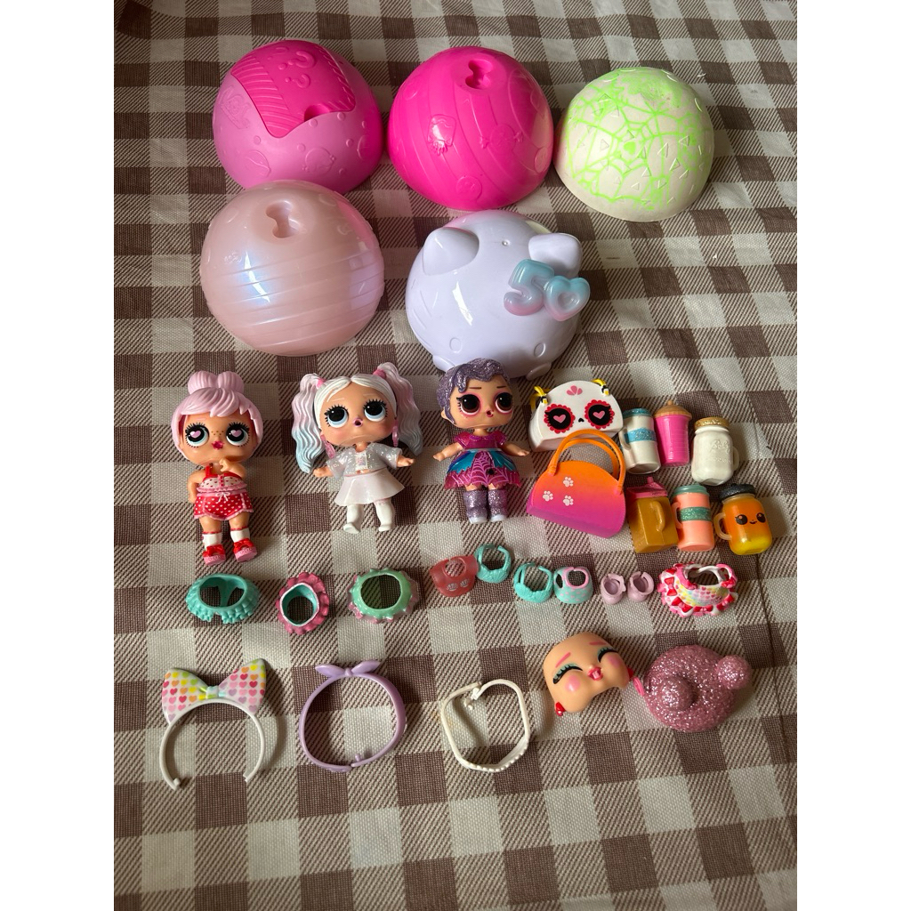 take all figure MGA preloved