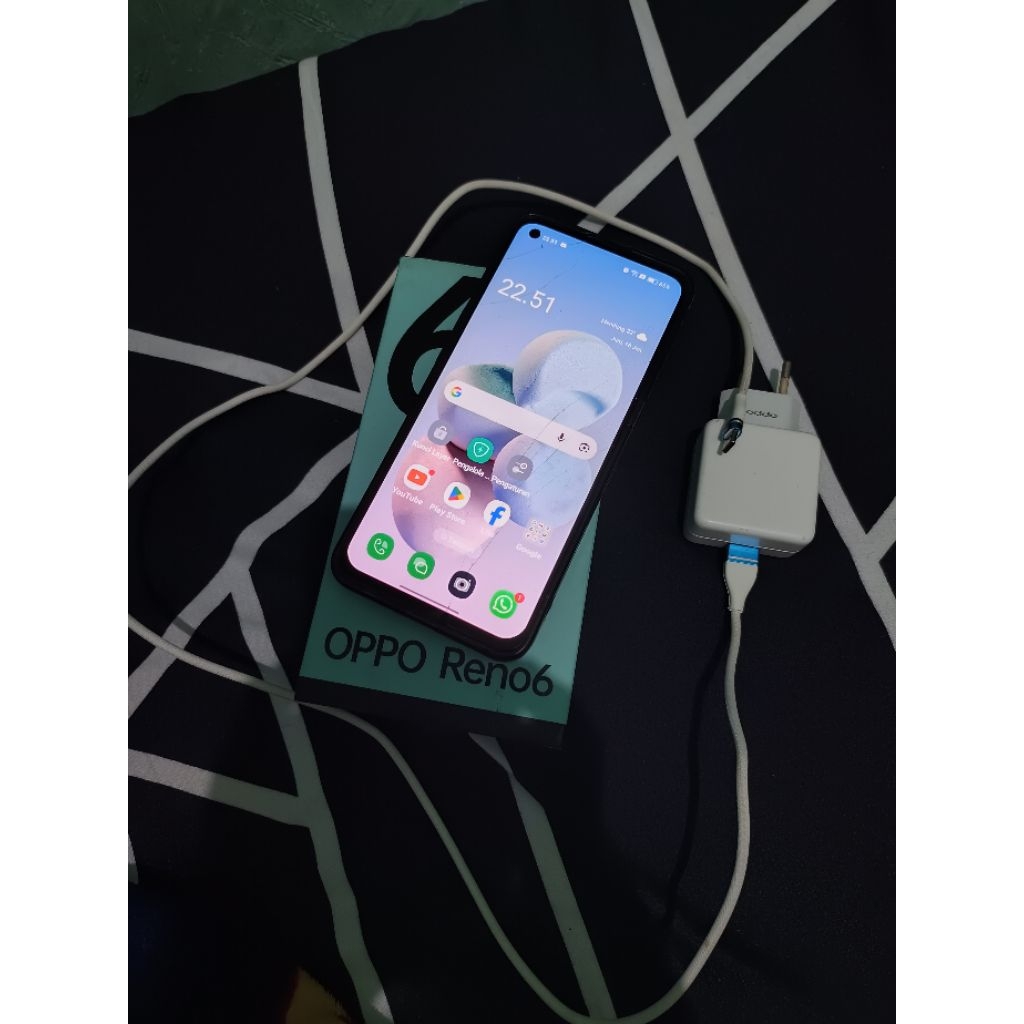 Oppo Reno 6 4g minus retak lcd ori nya tapi finger off hbs jatuh retak