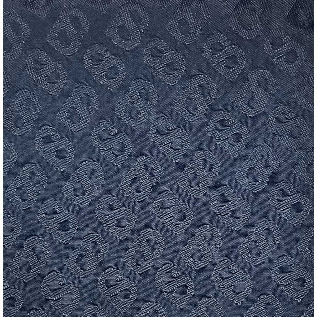 Tapis Embossed 2.0 Scarf Navy pekat ButtonScarves New BOX