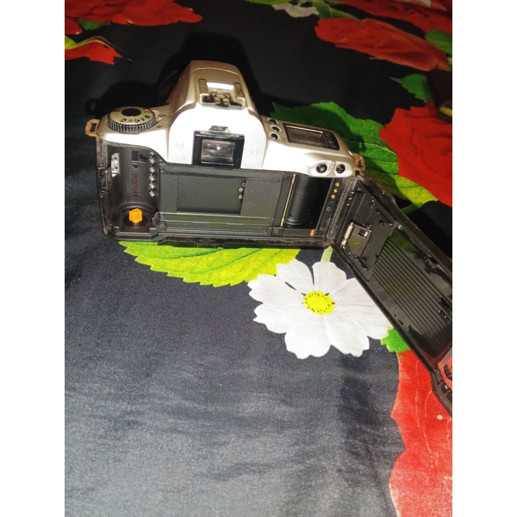 kamera Canon jadul gambling