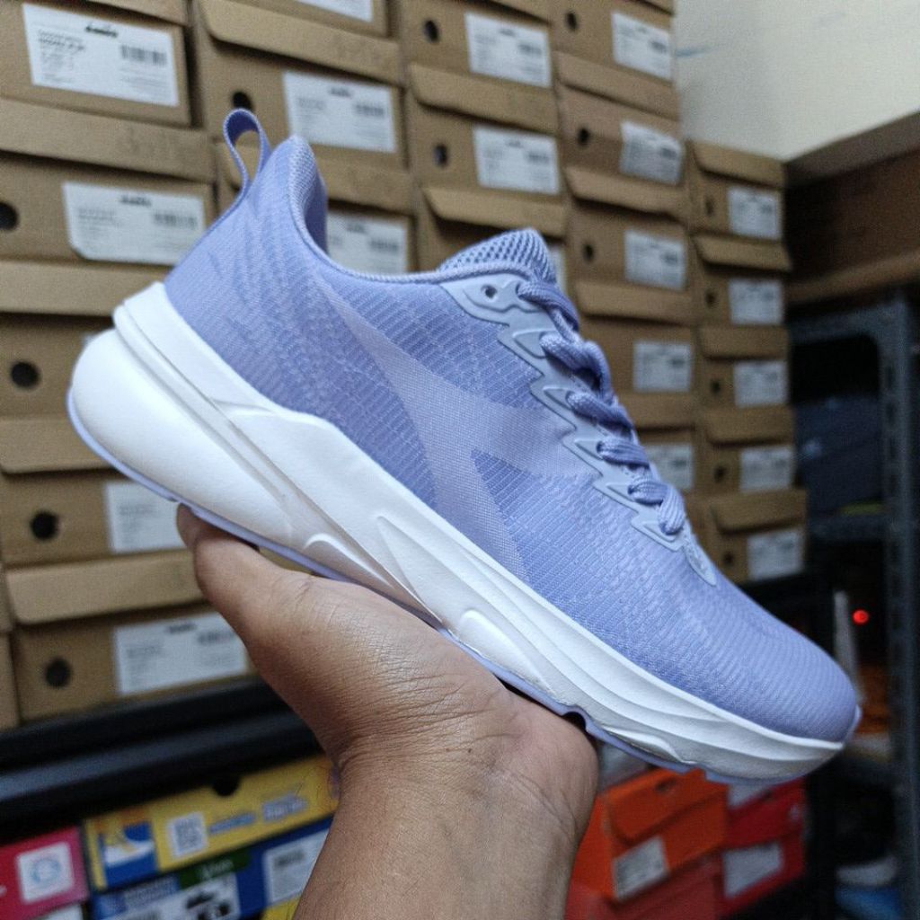 Sepatu Olahraga Fitness Wanita Diadora Matrix Purple Original Resmi Sport Station
