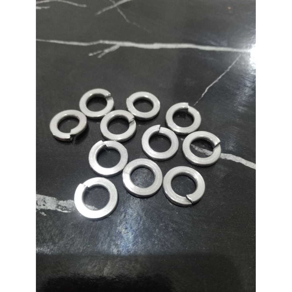 ring per stainless/ spring washer M6 M8
