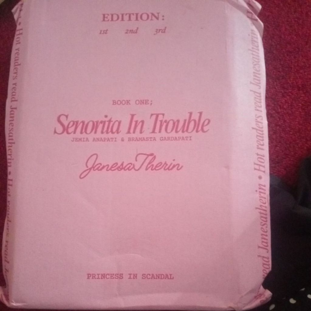 booked senorita in trouble