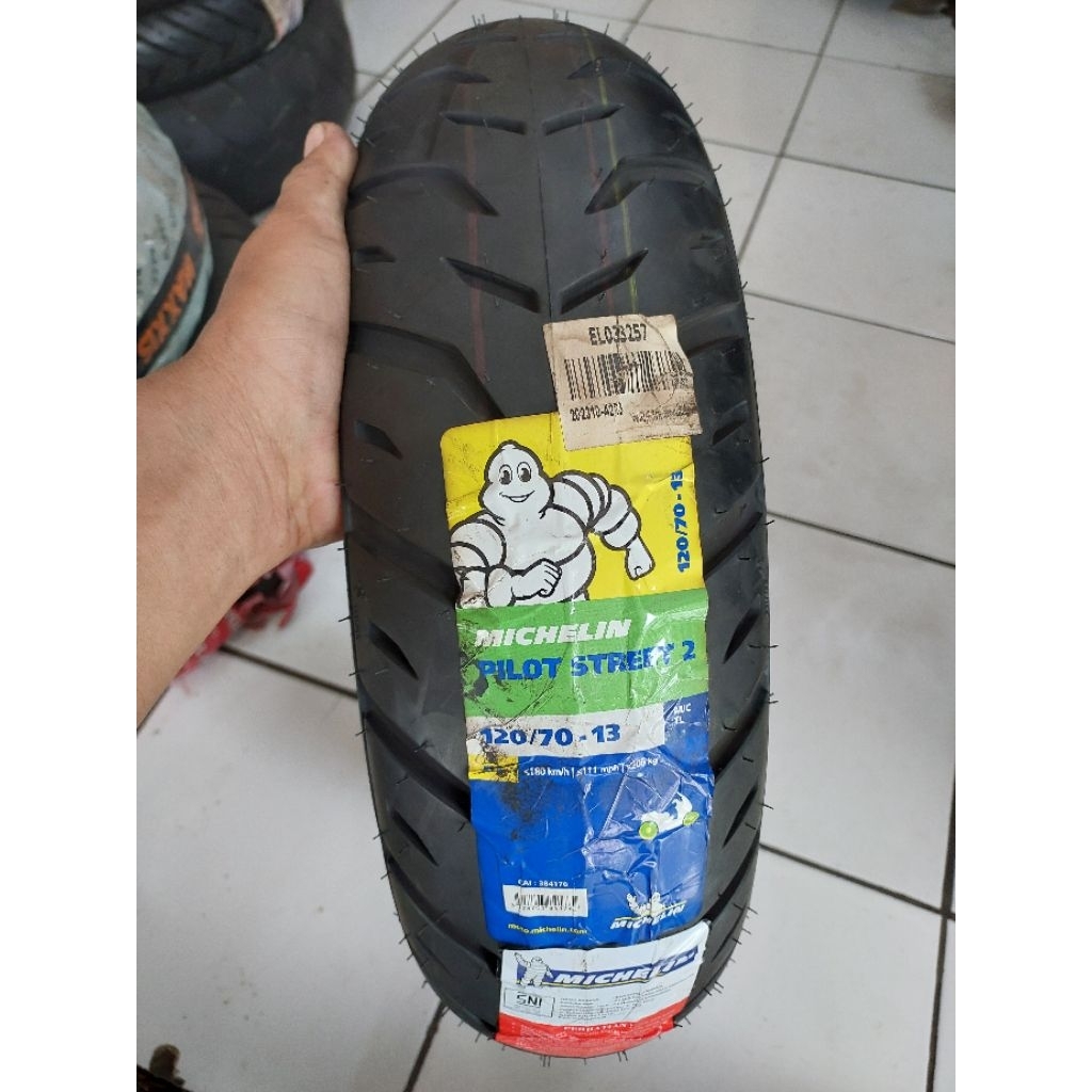 michelin pilot street 2. 120/70-13 baru