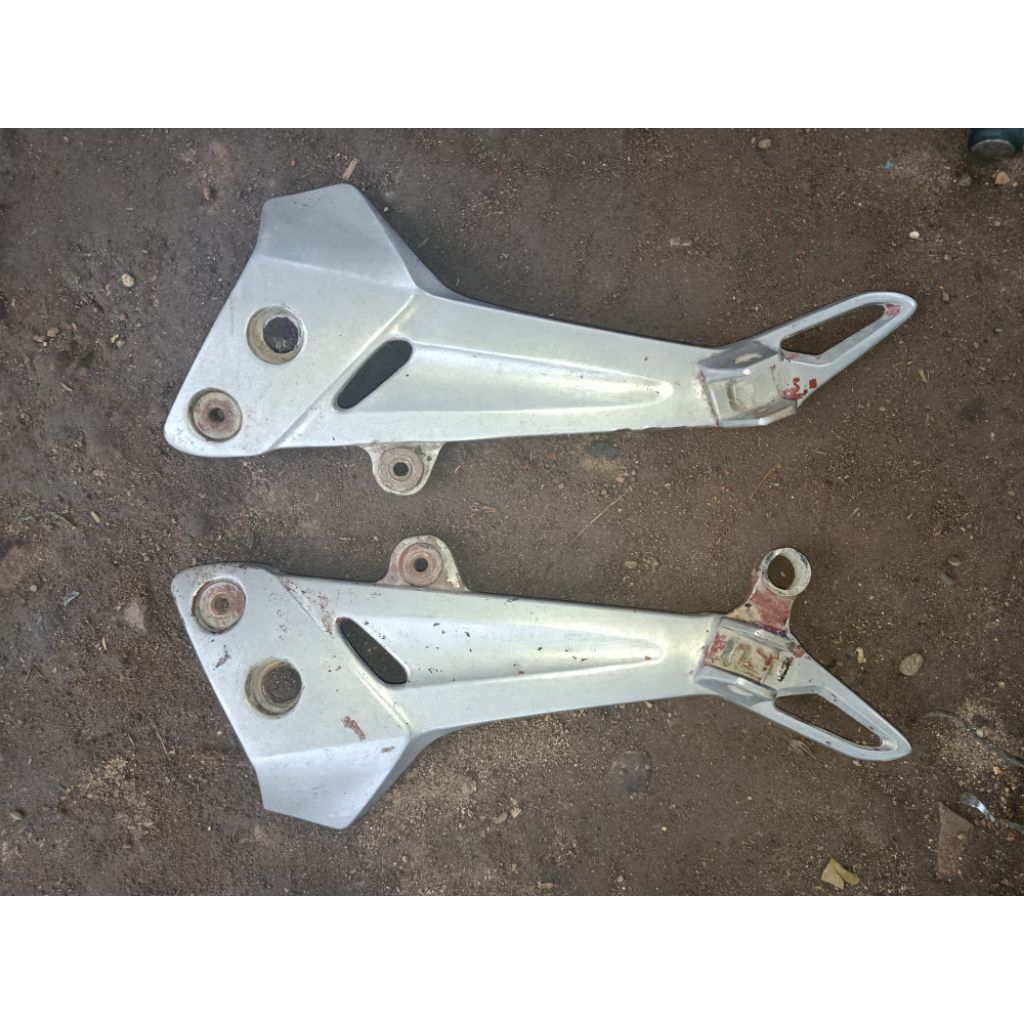 footstep belakang Honda nice