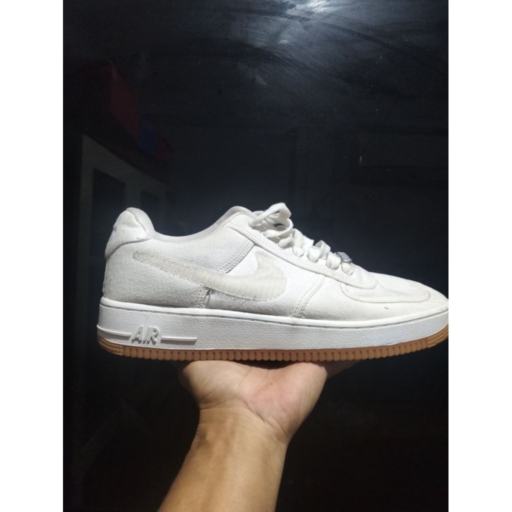 Sepatu Sneakers Pria Nike Air force 1