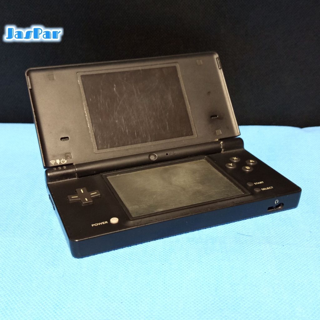 Nintendo DS i Second Minus