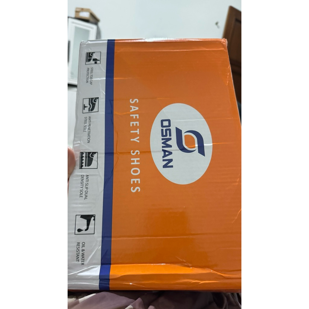 Osman sepatu safety New ukuran 44