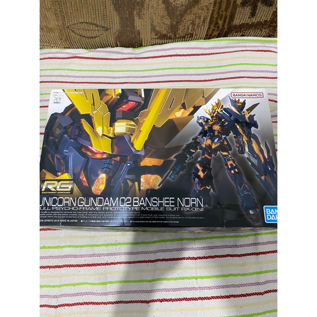 RG Banshee Norn Gundam Bandai