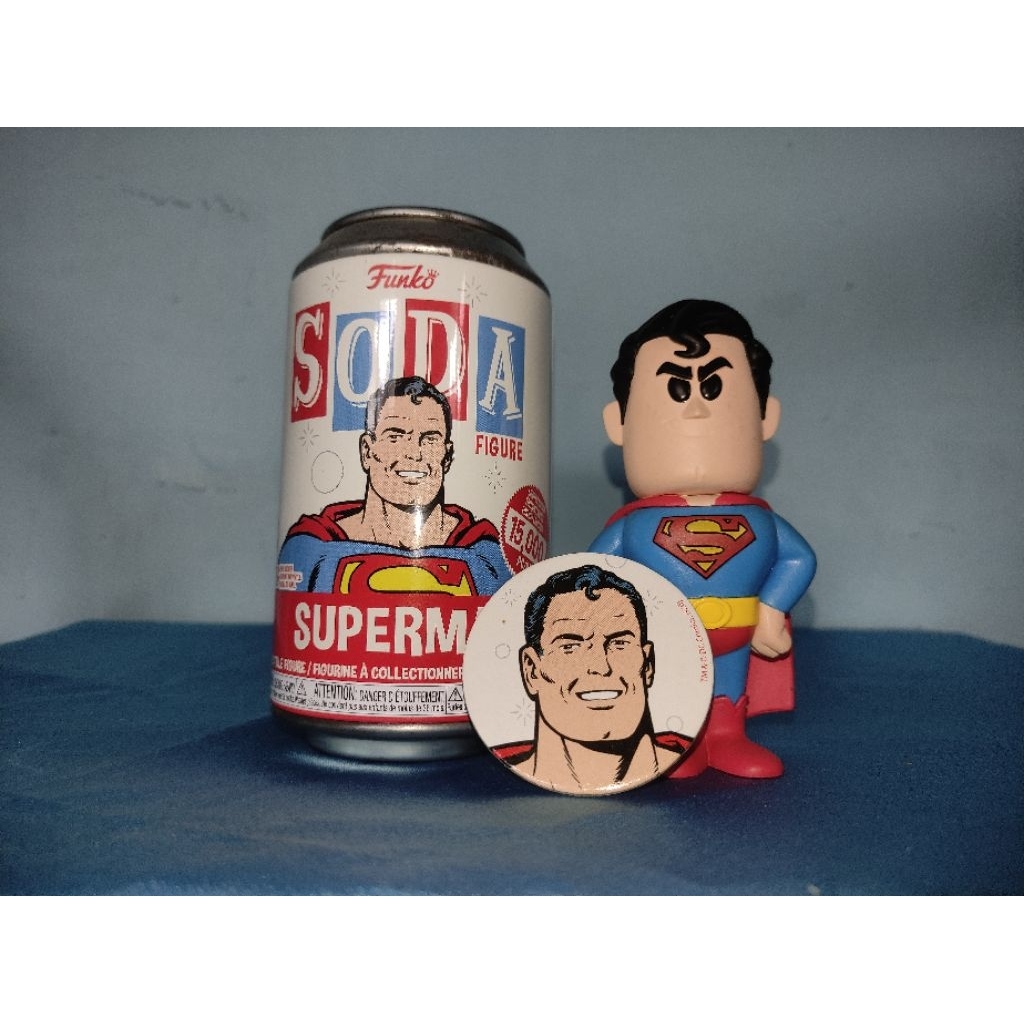 Funko Pop Funko Soda Superman