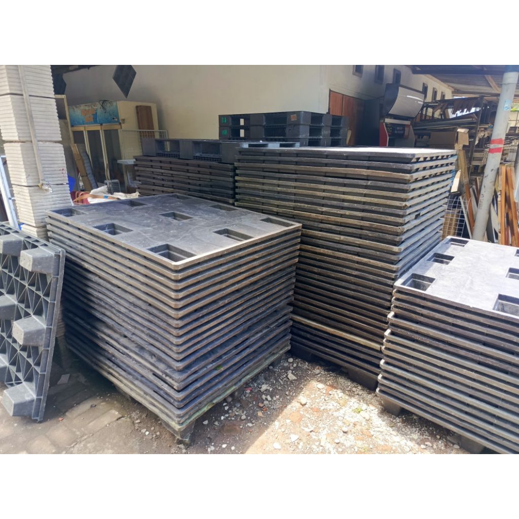 Palet Plastik Second