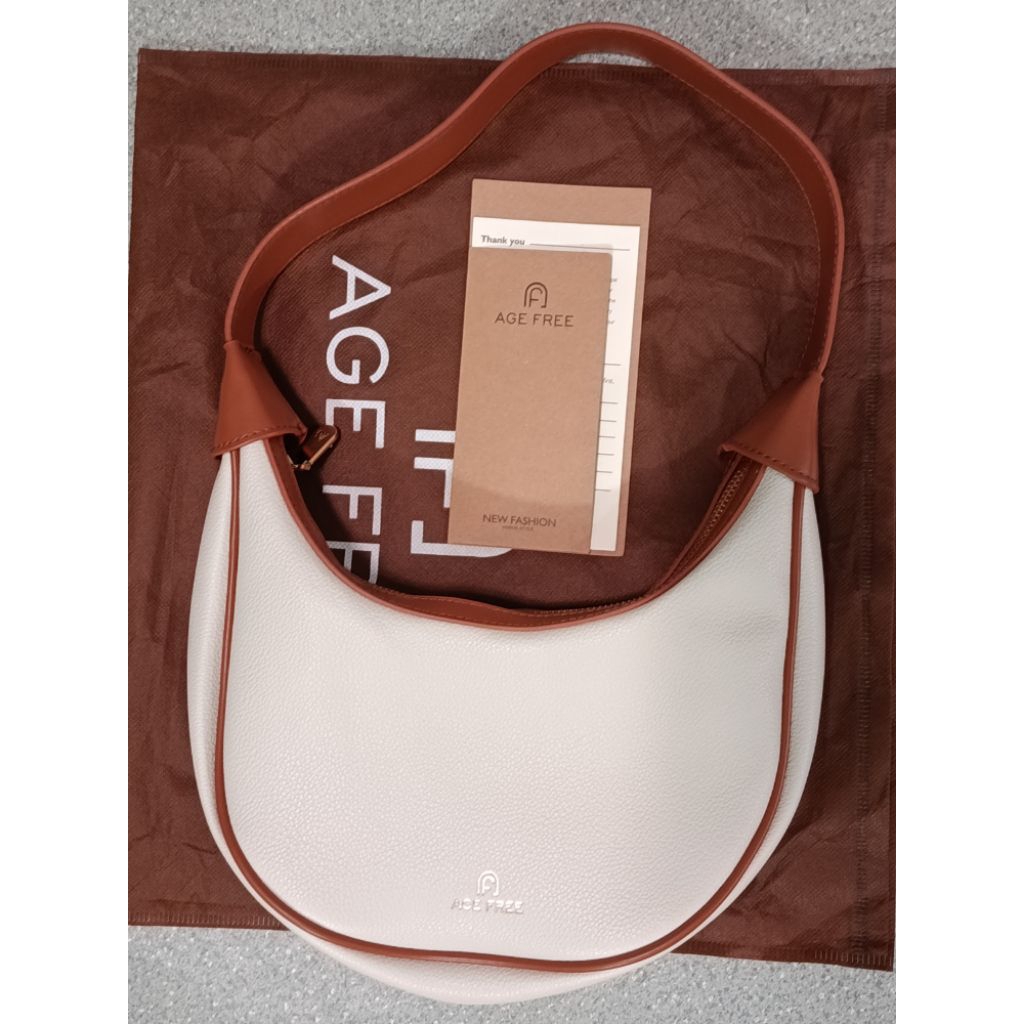 (PRELOVED/NEW) BARANG EX KONTEN MUKENA TAS AMRETA LYAN BAG AGE FREE