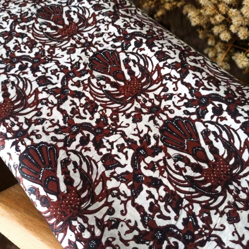 kain batik Sidomukti bledak putih