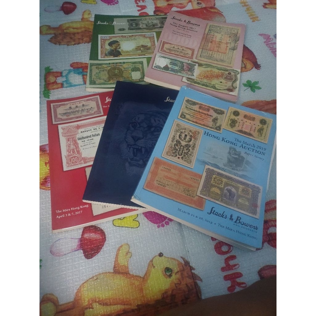 Buku Katalog Uang Kertas (Hong Kong Auction)