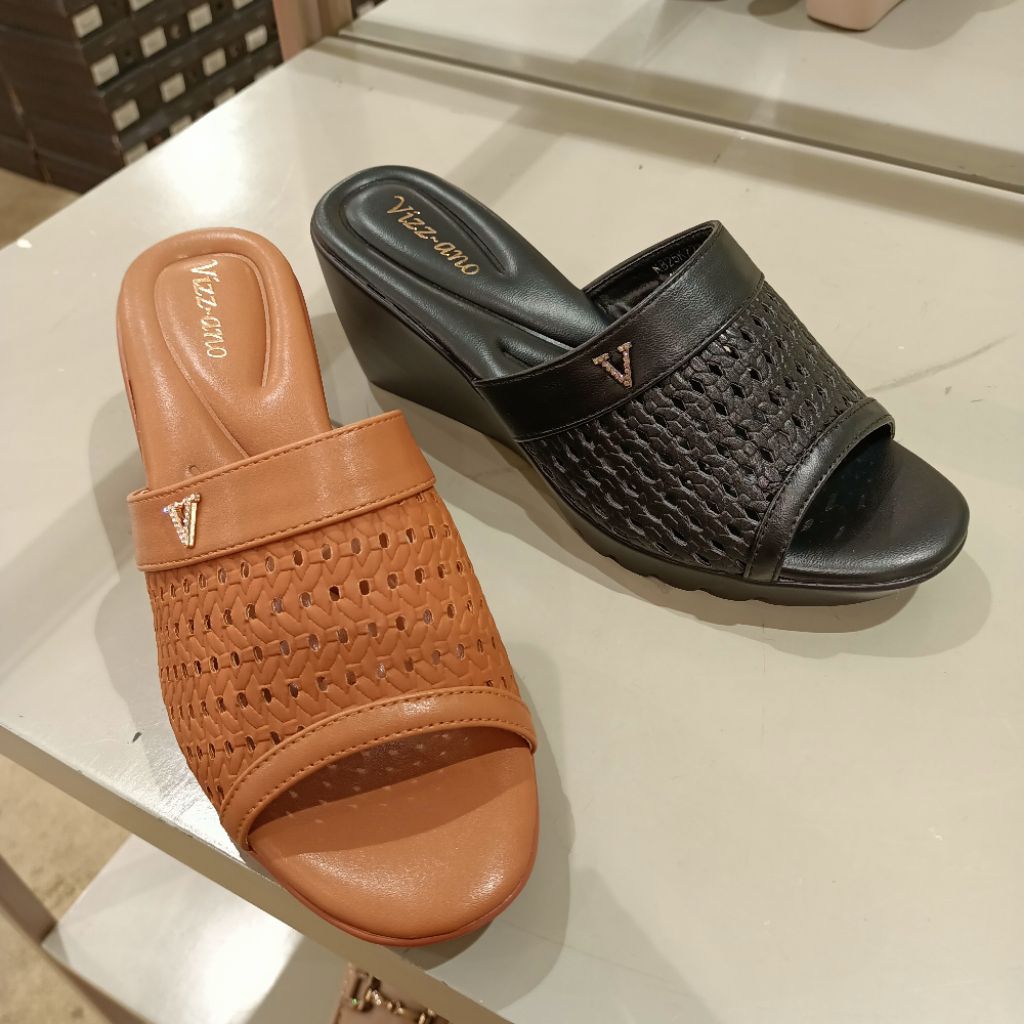 sandal wanita wedges 7cm ringan VIZZANO original