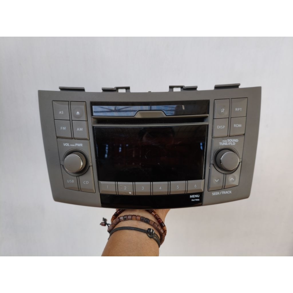 Head Unit copotan suzuki ertiga 2015
