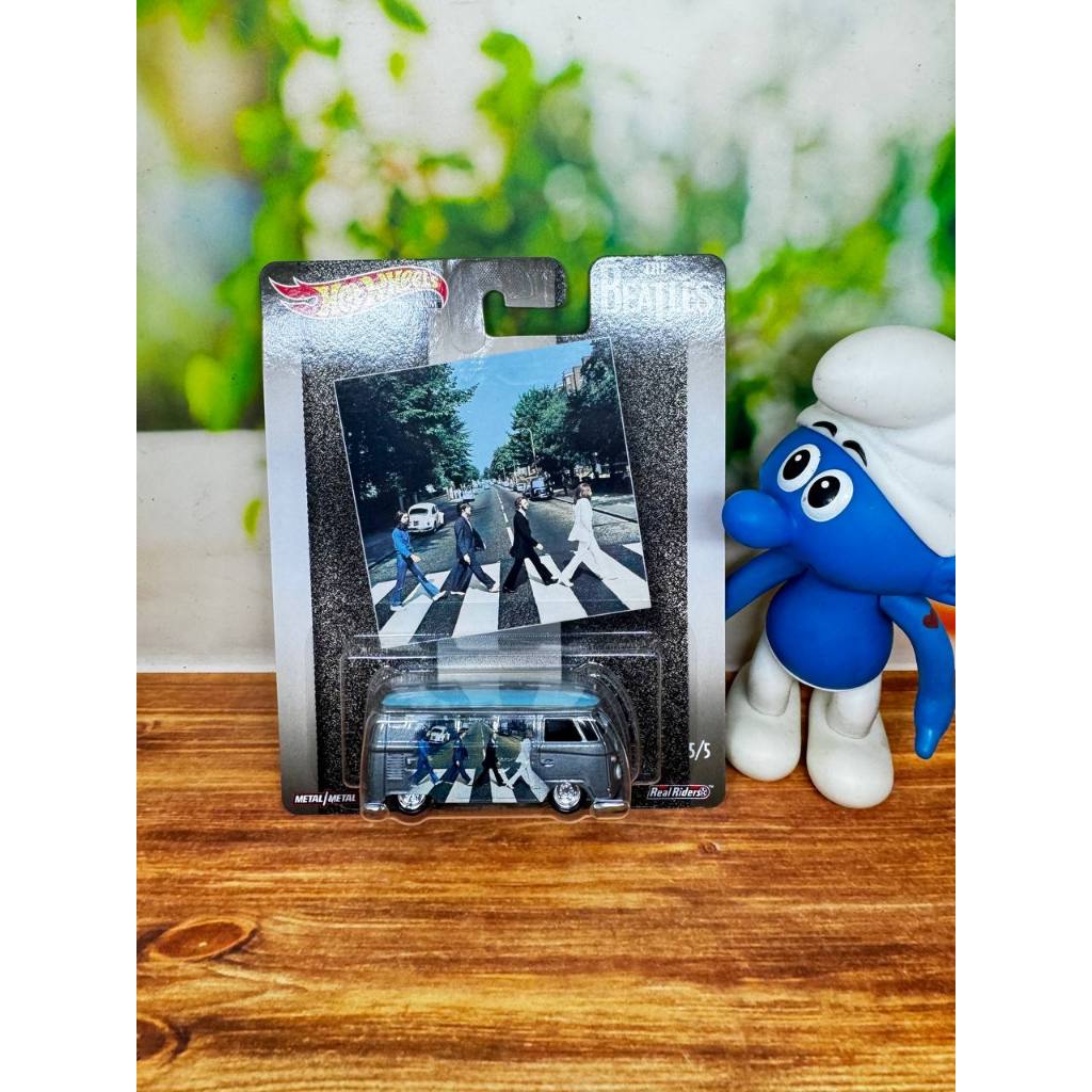 hot wheels volkswagen t1 panel bus