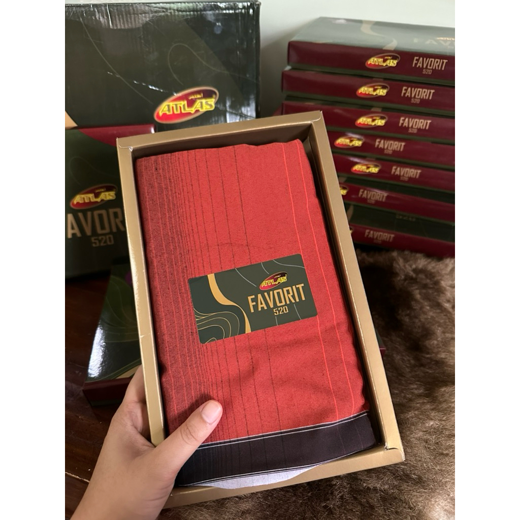 Sarung Atlas Favorit 520 Kombinasi