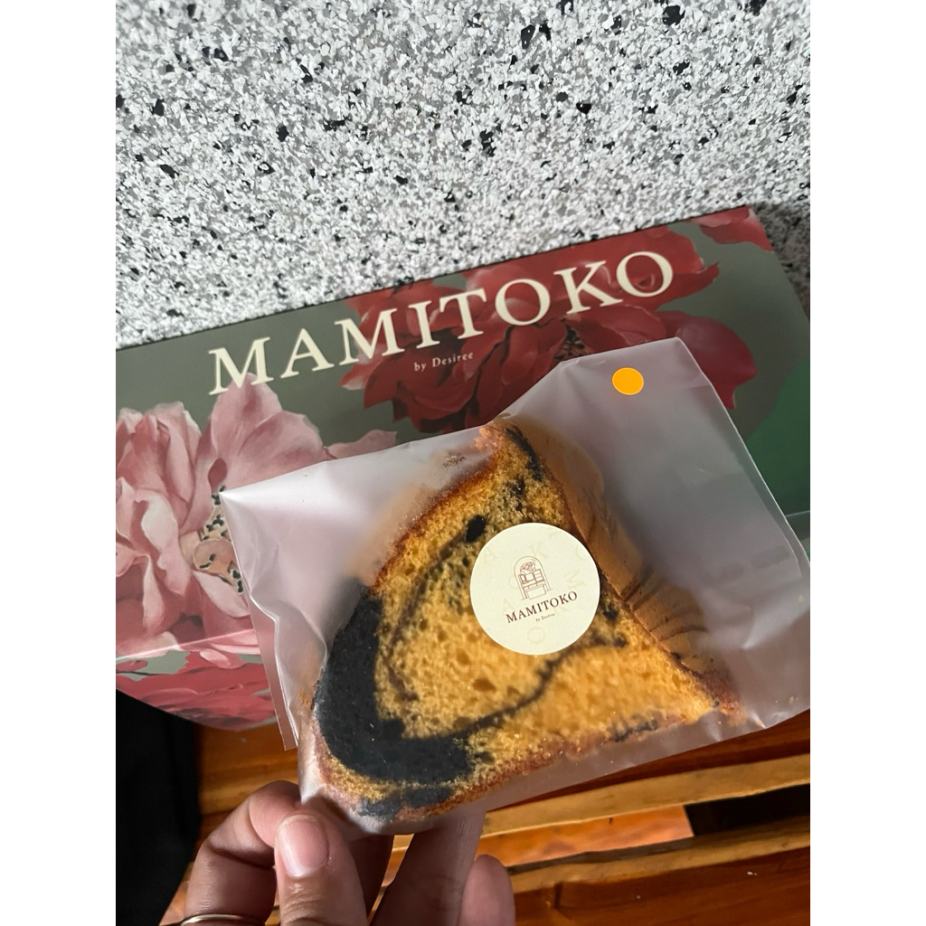 Mamitoko Marmer Cake Slice