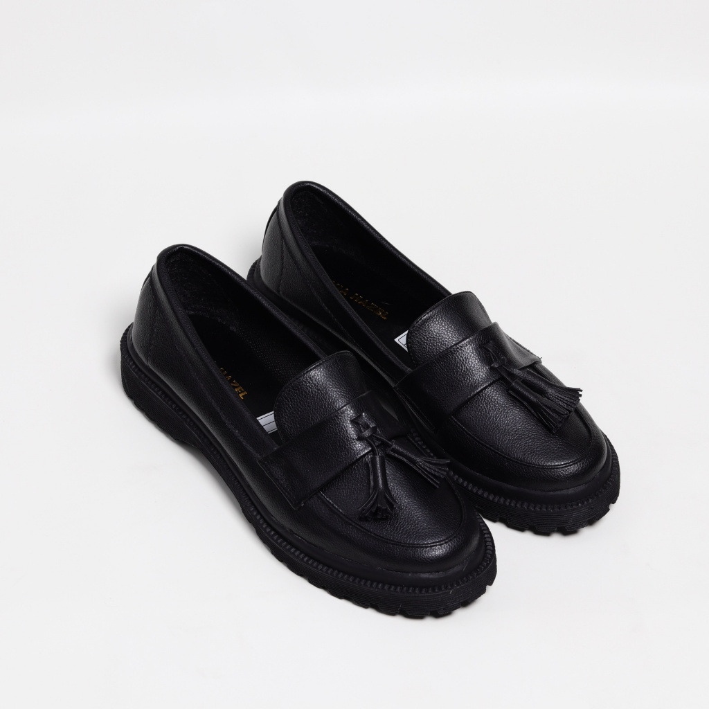 Livia Hazel Shoes By Livia Hazel – DC01 Comfort Docmart Loafers Wanita | Dipakai Seharian