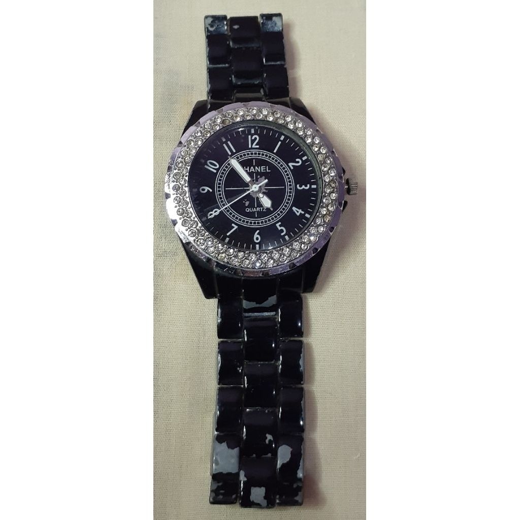 Jam tangan bekas jam tangan wanita