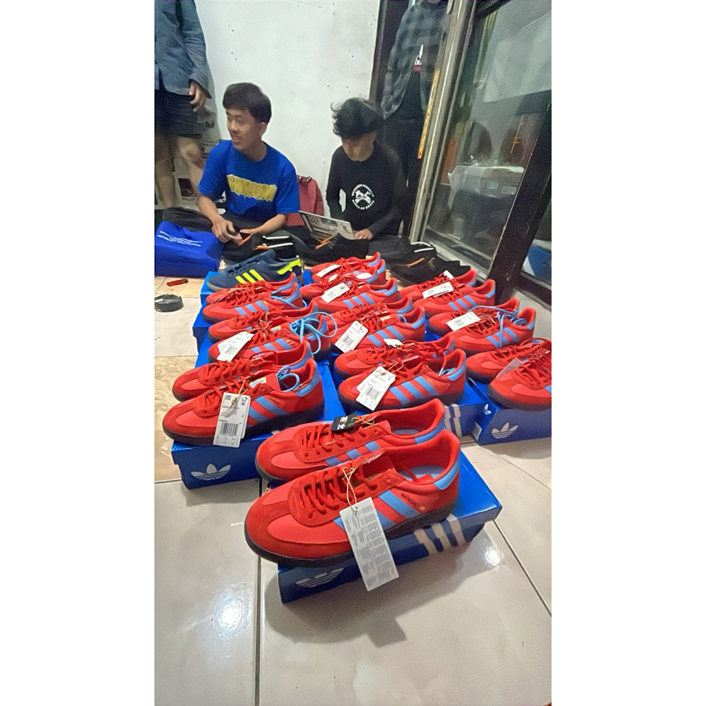 Adidas Manchester