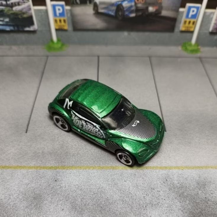 Hot Wheels Chrysler Pronto Green Metallic 2000