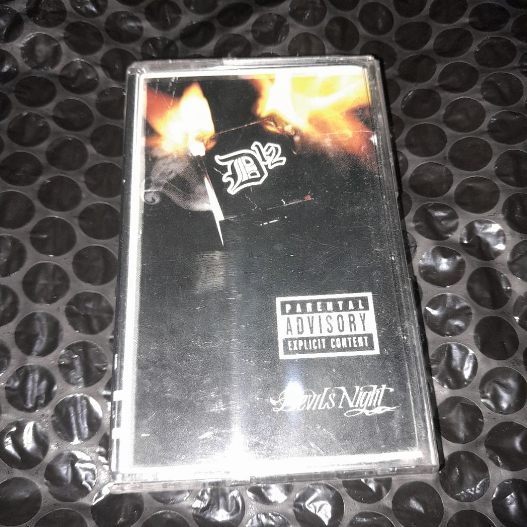 kaset pita D12 devil's night